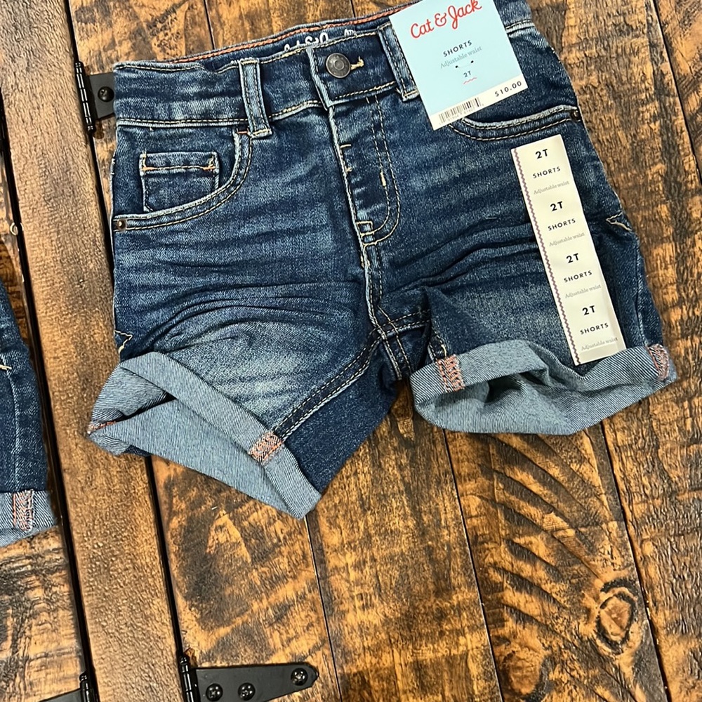 2T Cat & Jack 4 pair lot Shorts with adjustable waist band - Picture 6 of 9